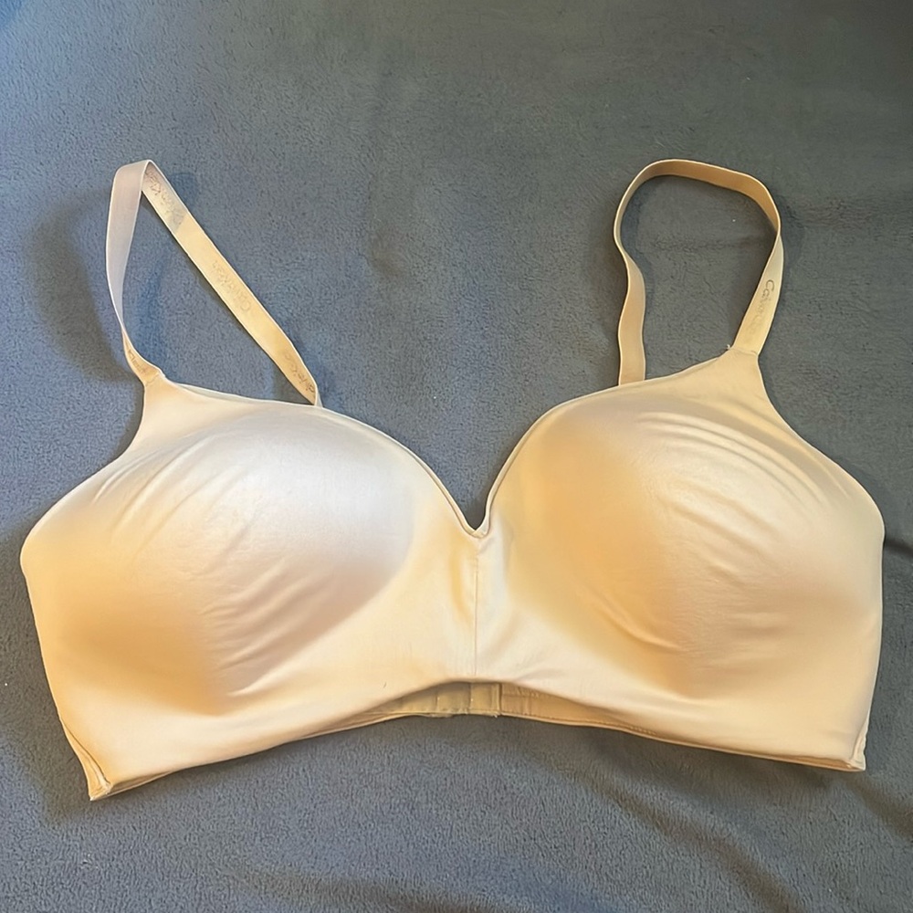 NWOT! Women’s Calvin Klein bra.